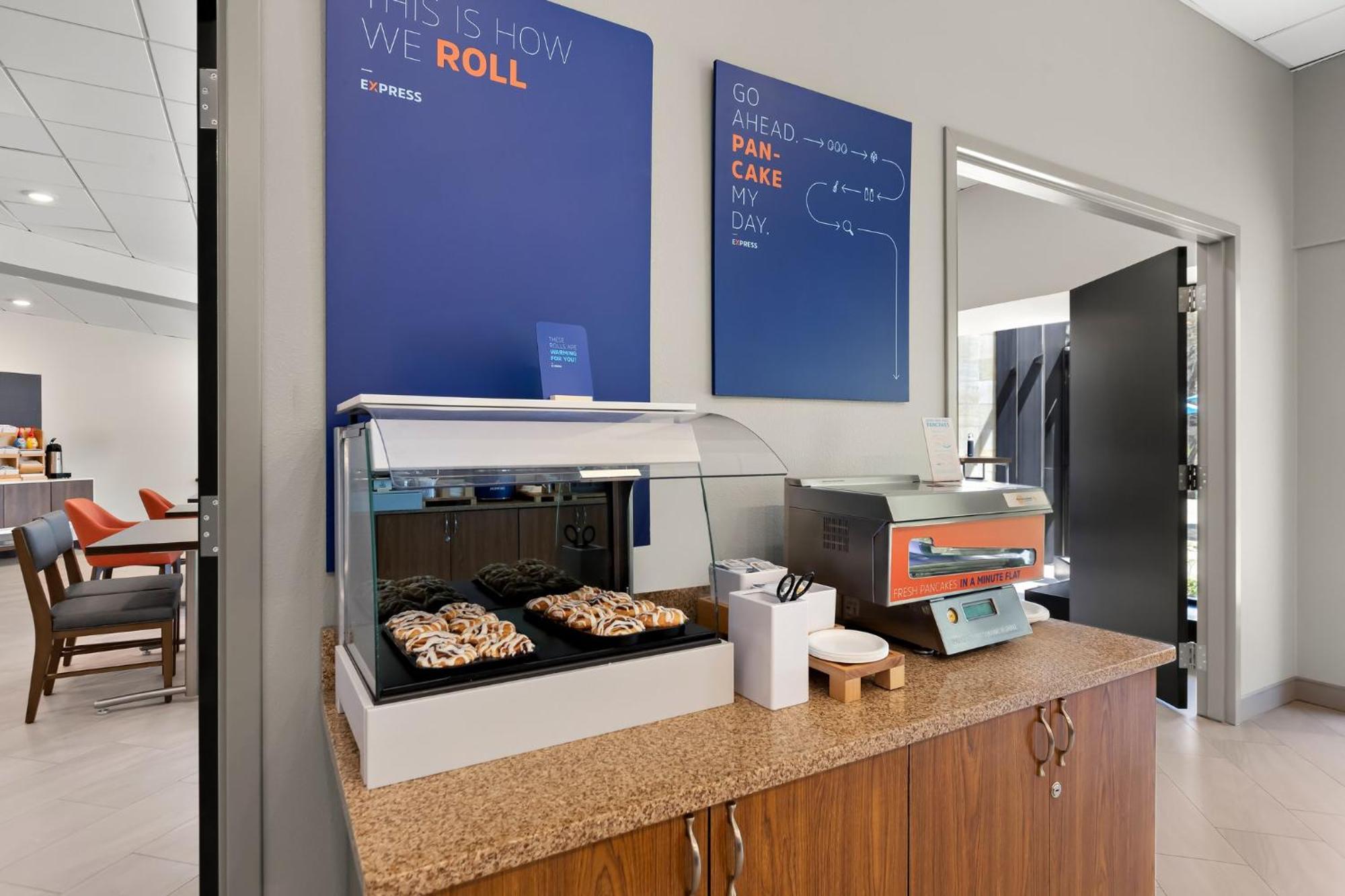 Holiday Inn Express Princeton Southeast By Ihg Plainsboro Ngoại thất bức ảnh