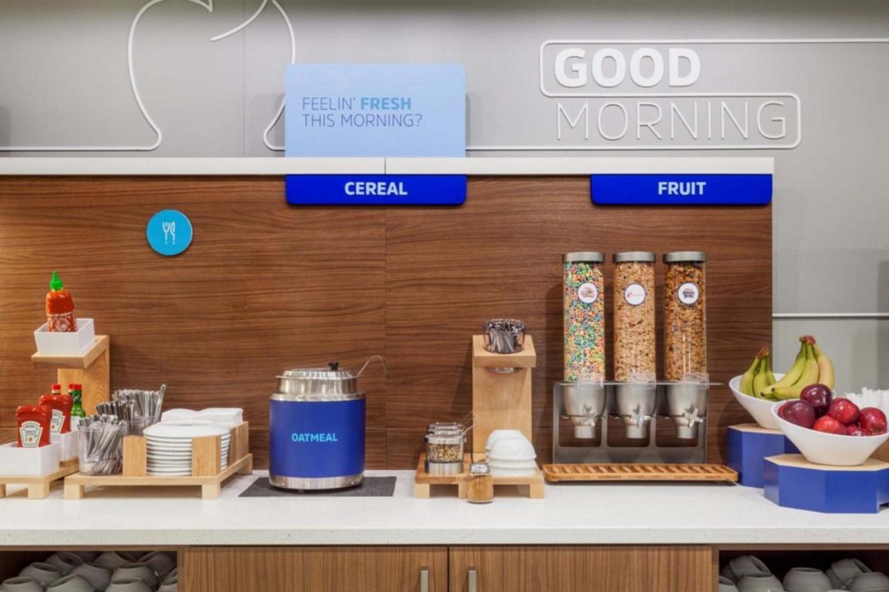 Holiday Inn Express Princeton Southeast By Ihg Plainsboro Ngoại thất bức ảnh